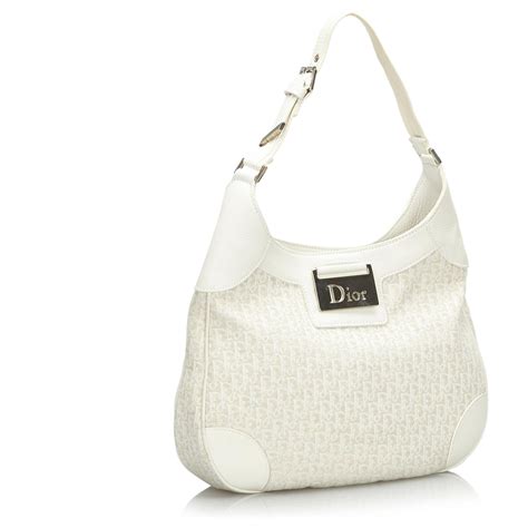 sac dior blanc bandouliere|sac de luxe Dior.